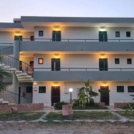 Garden City Image Tigkaki  Exterior photo