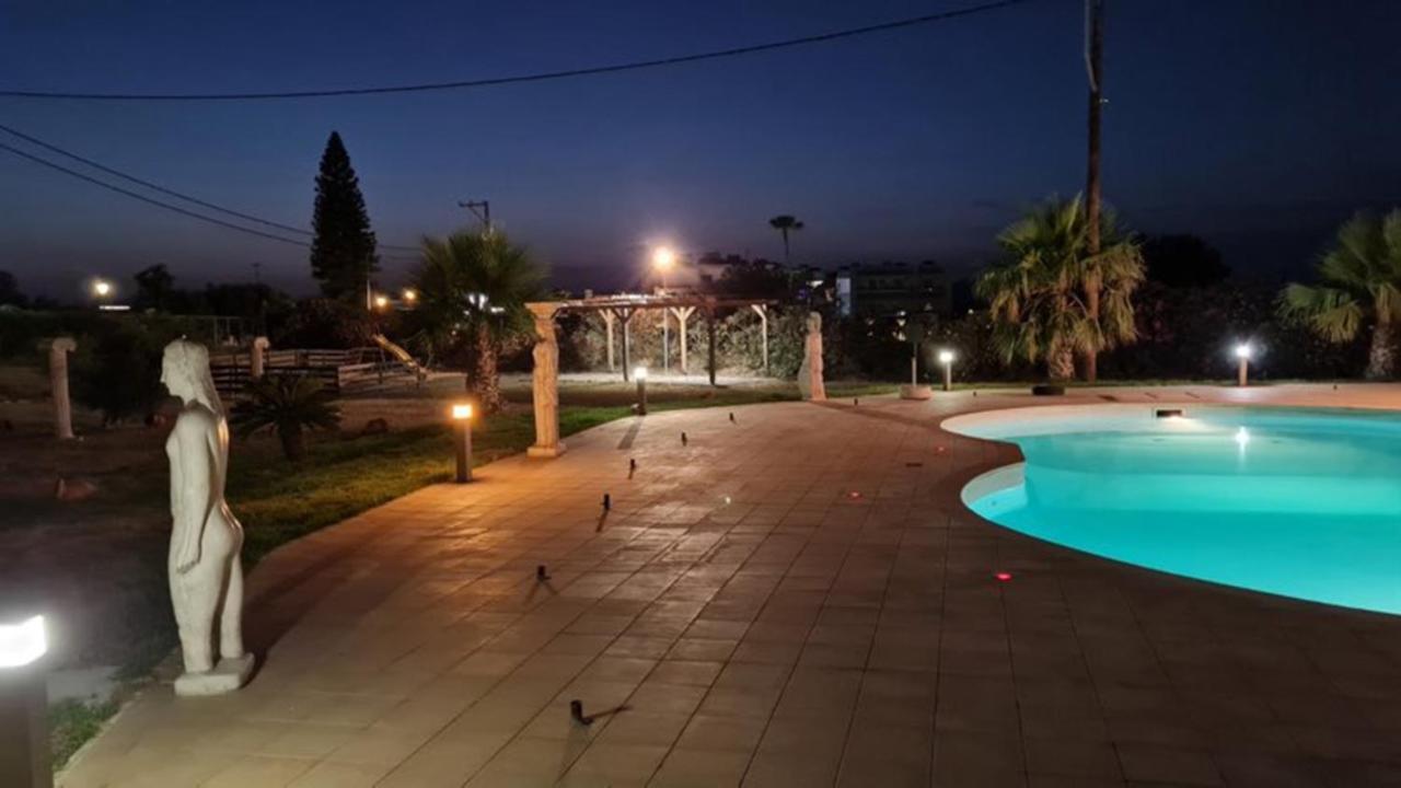 Garden City Image Tigkaki  Exterior photo